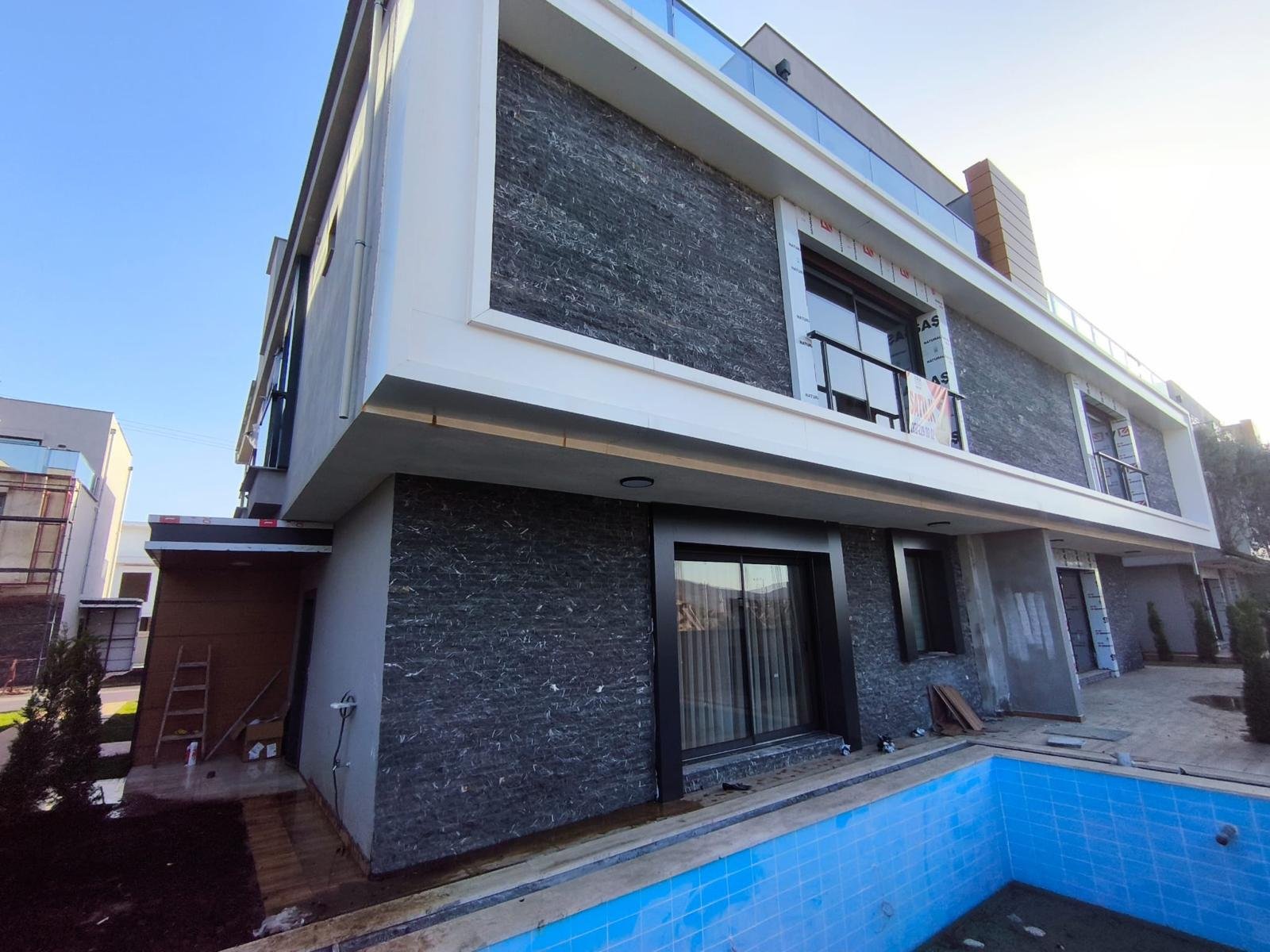 Emiralem T-Yapı Villa Projesi - Görsel 2
